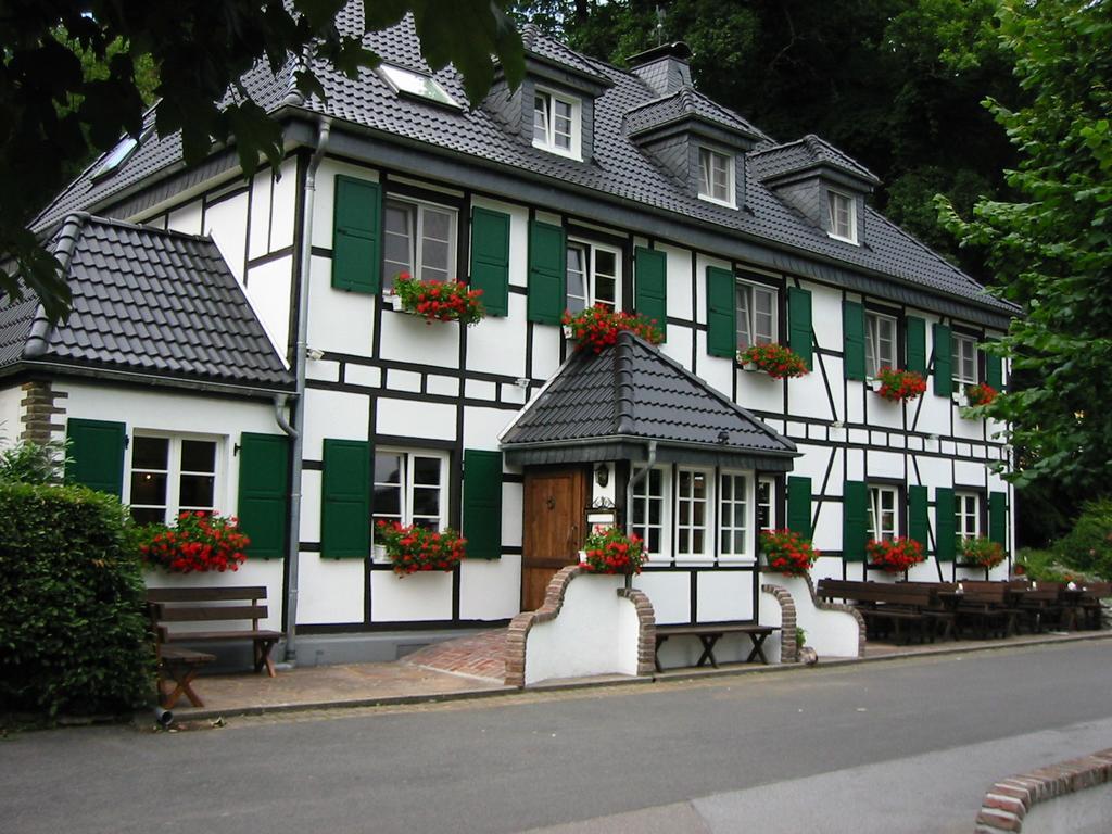 Wisskirchen Hotel & Restaurant Odenthal Exteriér fotografie